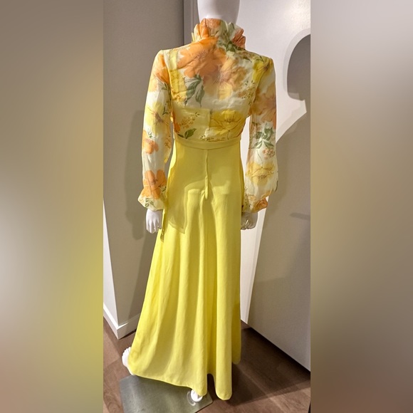 Vintage yellow maxi dress w/ cinched bust & matching sheer floral print jacket. - Picture 4 of 9